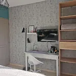 La Coticia En Pevele